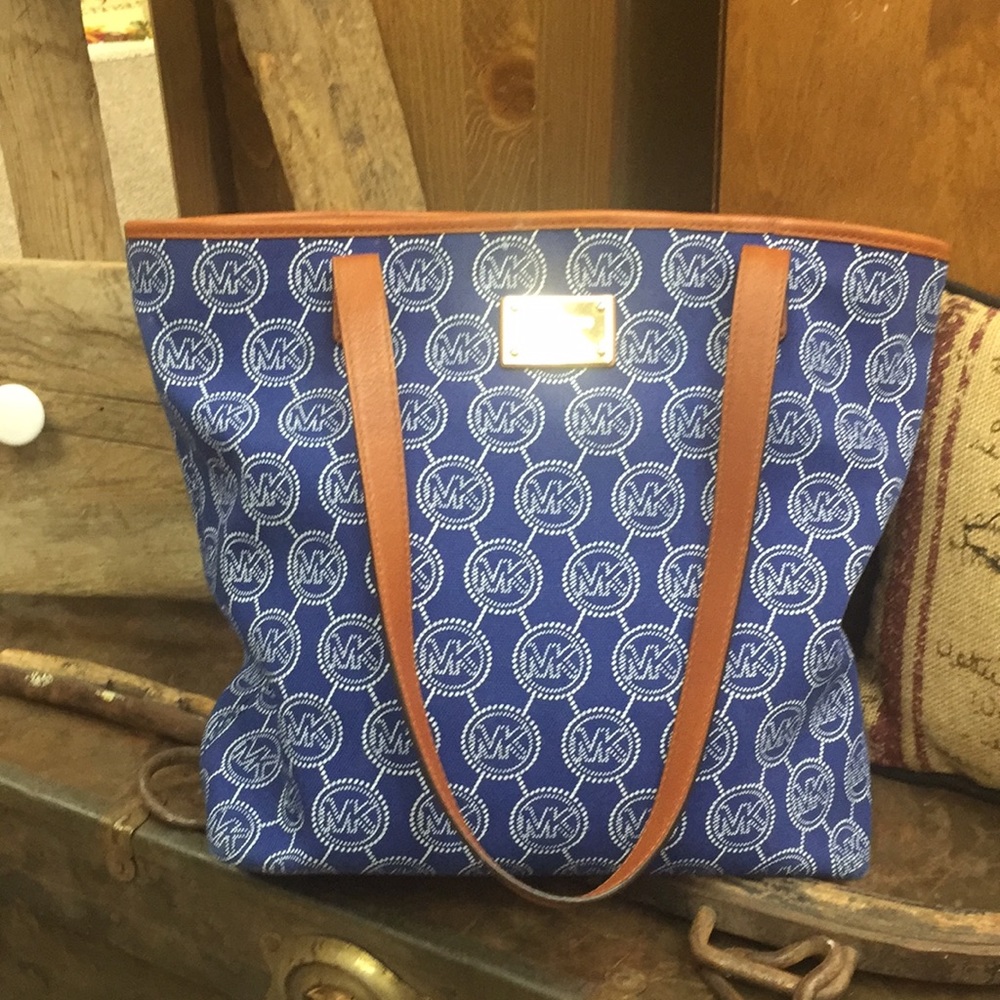 Michael Kors bag